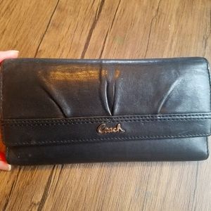 Coach black Ashley leather tri-fold wallet